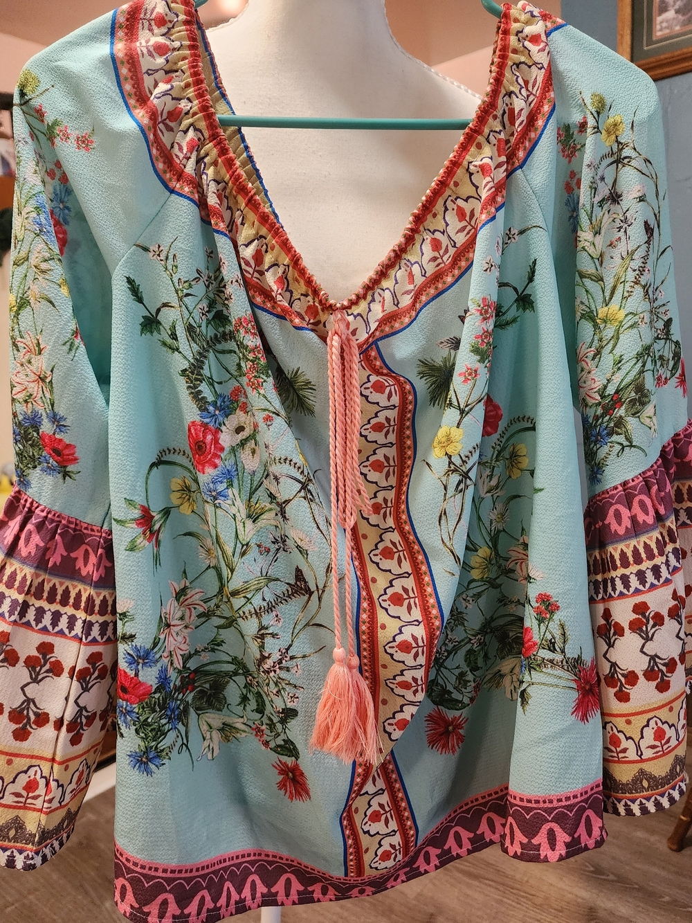 Umgee Aqua Floral Border-Print Peasant Top with Pink Tassel Sz Med